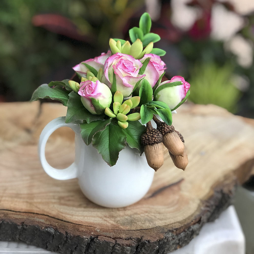 Flower,Flowerpot,Plant,Pink,Bouquet,Cut flowers,Houseplant,Artificial flower,Teacup,Floral design