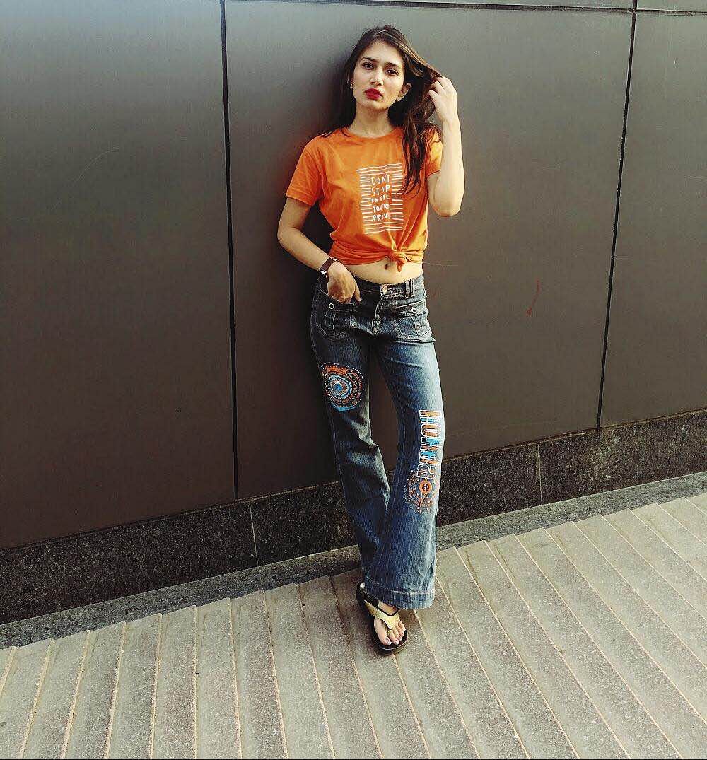 Jeans,Clothing,Denim,Fashion,Orange,Trousers,Leg,Waist,Footwear,Street fashion