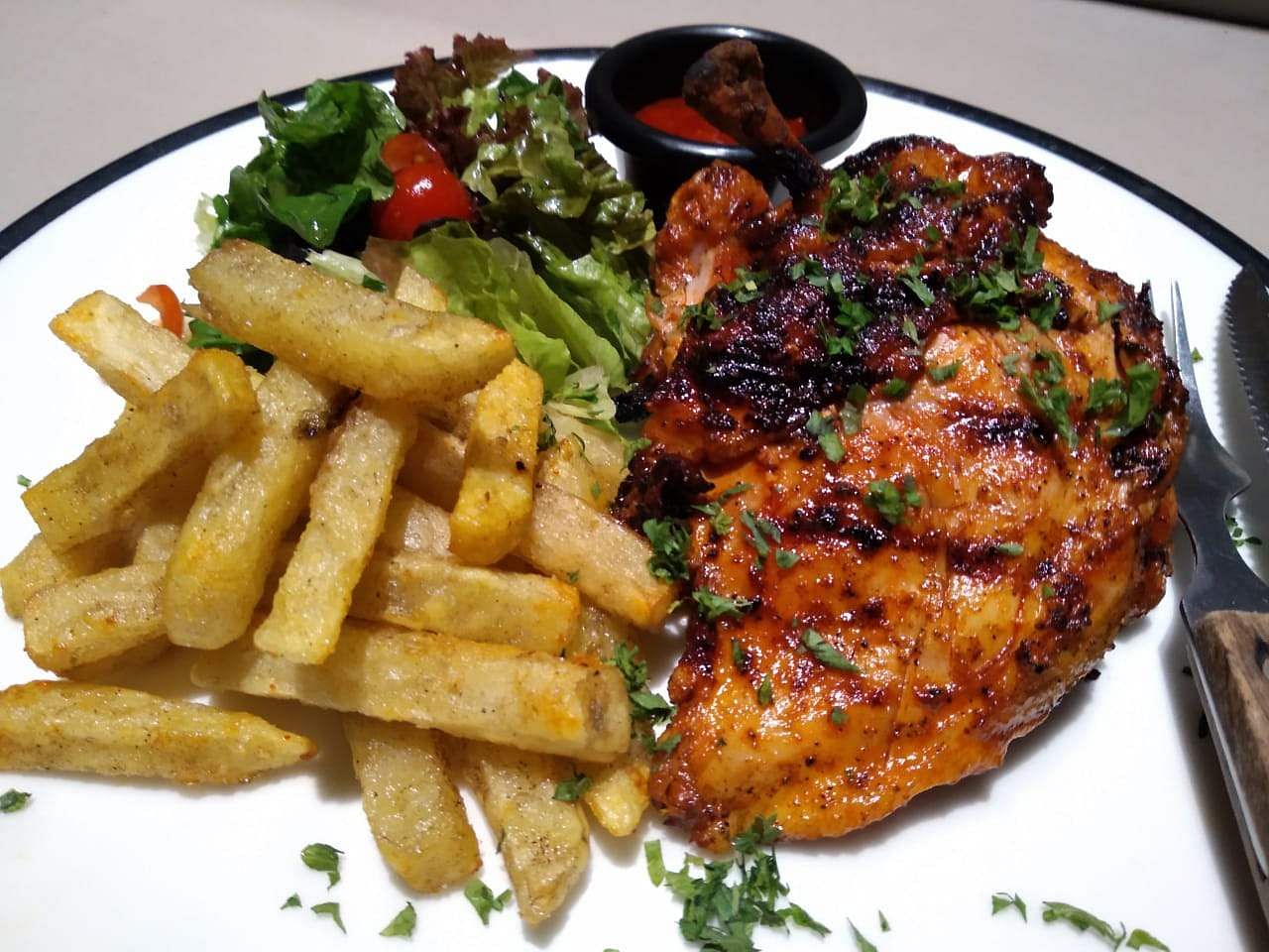 Dish,Food,Cuisine,Pork chop,Pork steak,Ingredient,Fried food,Meat,Chicken and chips,Steak frites