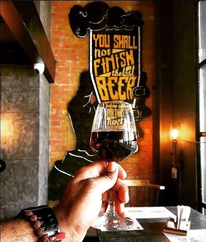 Drink,Glass,Barware,Drinkware,Beer