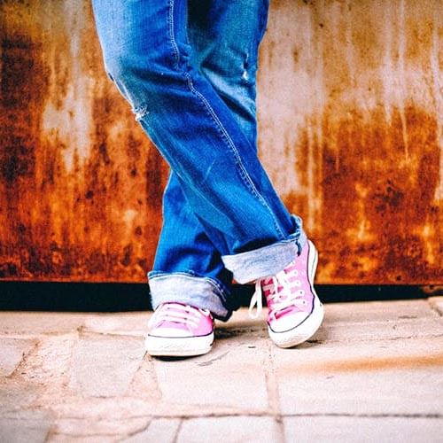 Jeans,Footwear,Cool,Shoe,Denim,Pink,Leg,Skate shoe,Ankle,Joint