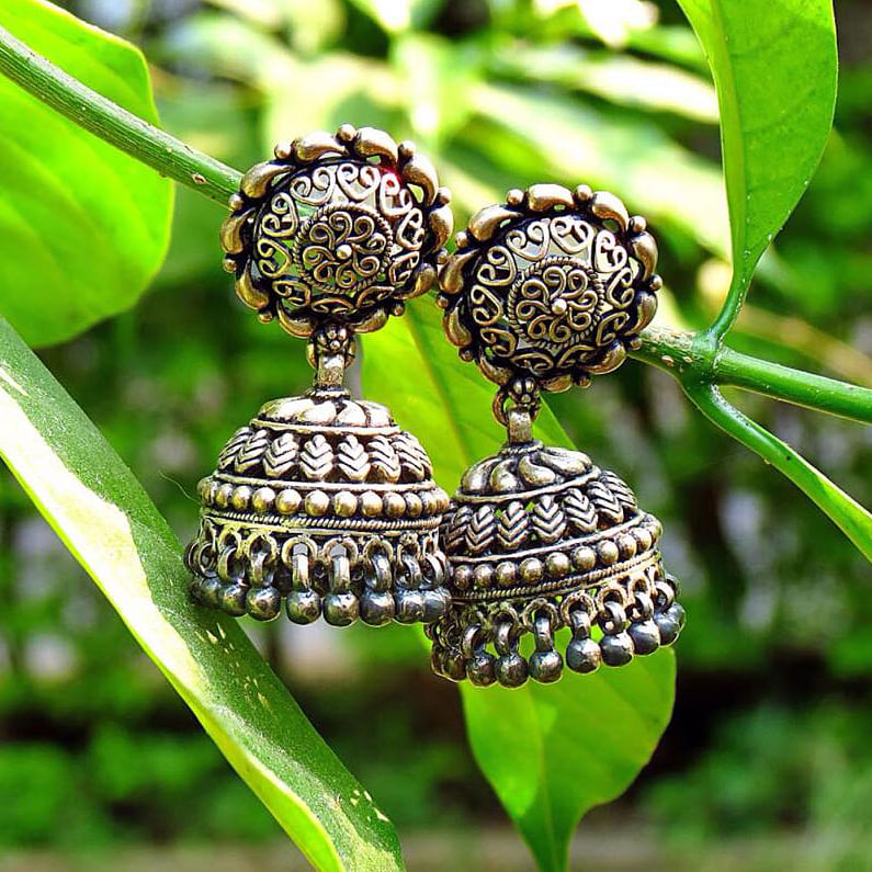 Earrings,Jewellery,Fashion accessory,Plant,Leaf,Vascular plant,Flower