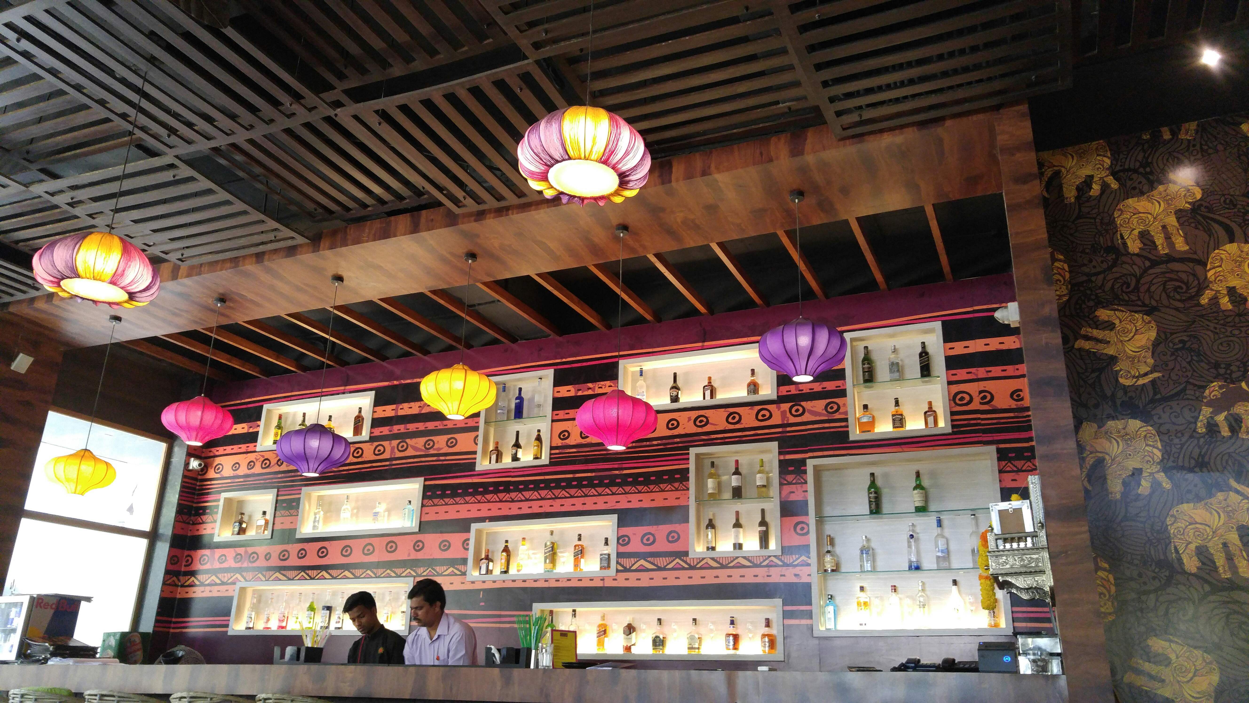 Building,Architecture,Ceiling