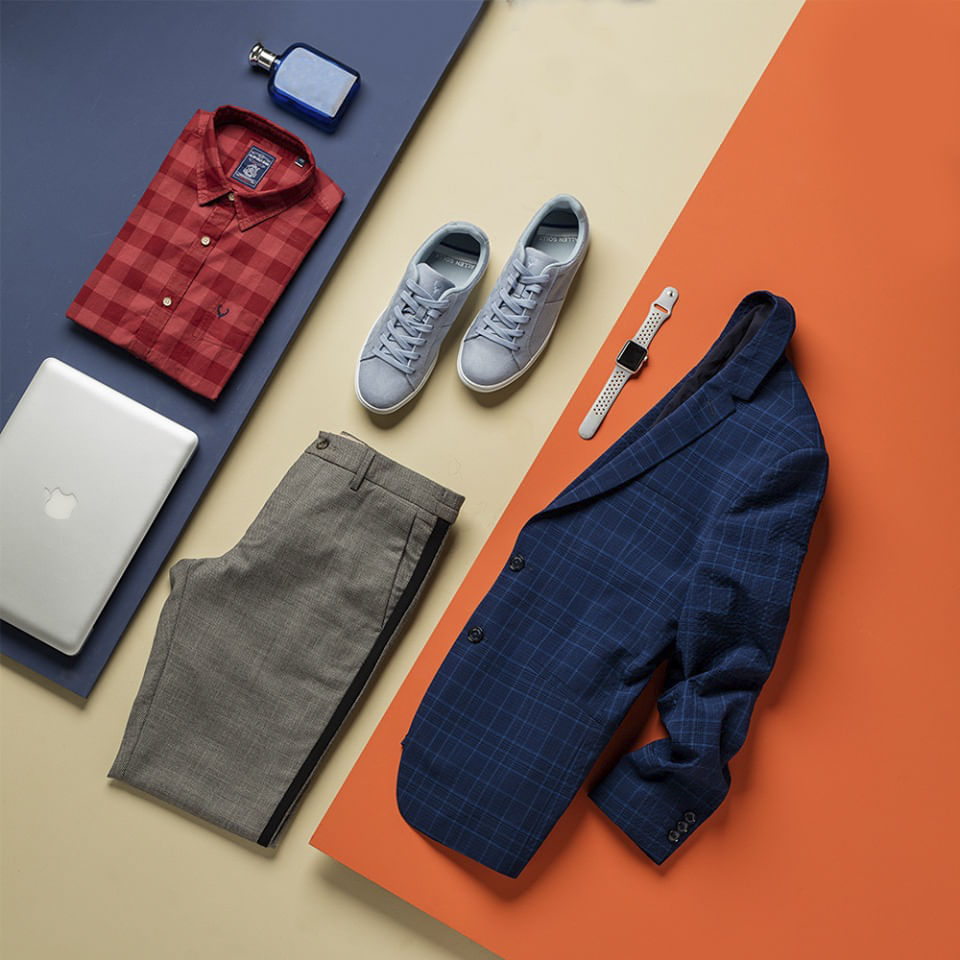 Glove,Fashion accessory,Pocket,Brand,Denim