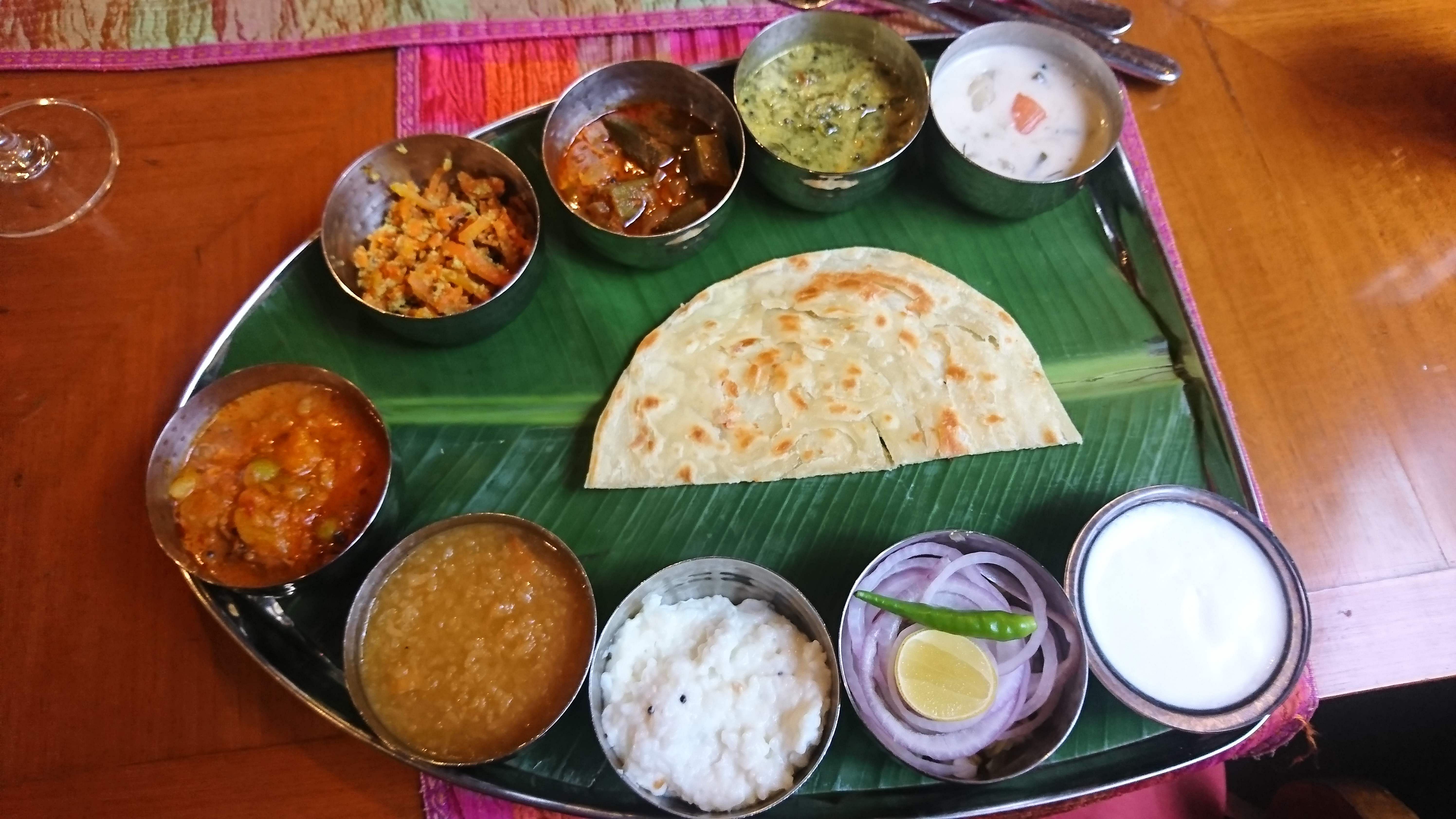 Dish,Food,Cuisine,Meal,Ingredient,Punjabi cuisine,Chapati,Nepalese cuisine,Indian cuisine,Maharashtrian cuisine