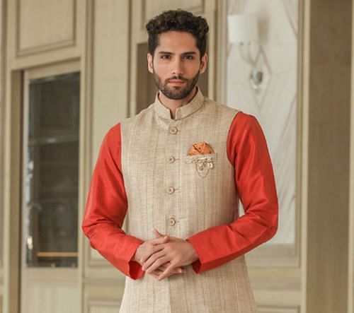 Clothing,Suit,Formal wear,Orange,Maroon,Neck,Sleeve,Outerwear,Beige,Textile