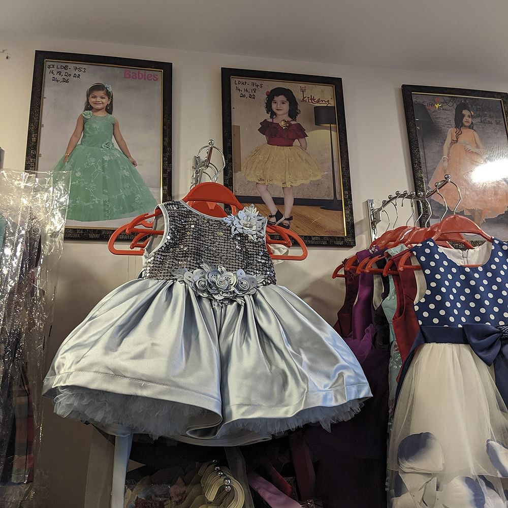 Clothing,Costume design,Dress,Fashion,Victorian fashion,Outerwear,Fashion design,hoopskirt,Costume,Design