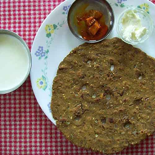 Dish,Food,Cuisine,Ingredient,Bhakri,Roti,Produce,Paratha,Flatbread,Staple food