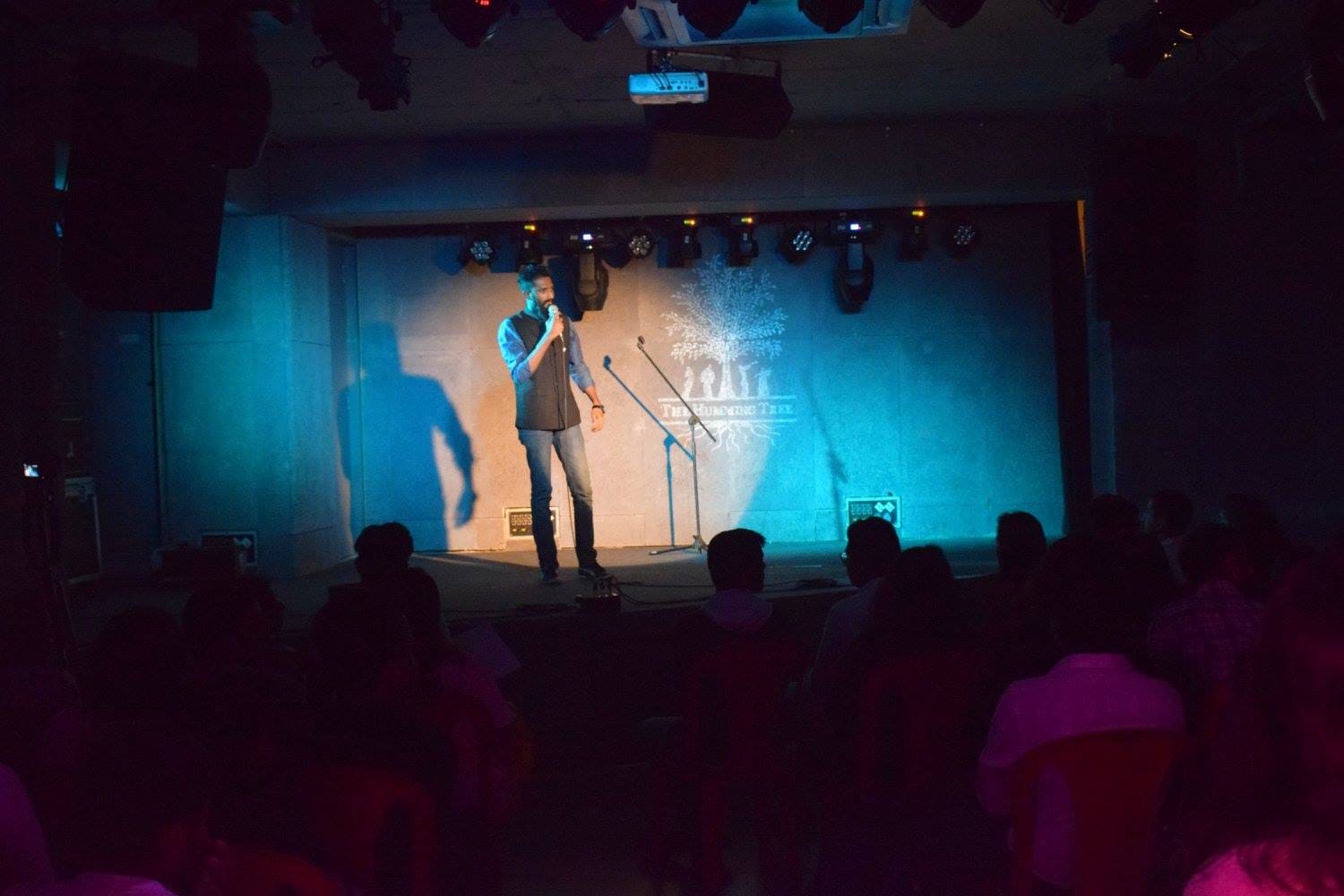 Performance,Entertainment,Stage,Performing arts,Performance art,Event,Music,Public event,Talent show,Singing