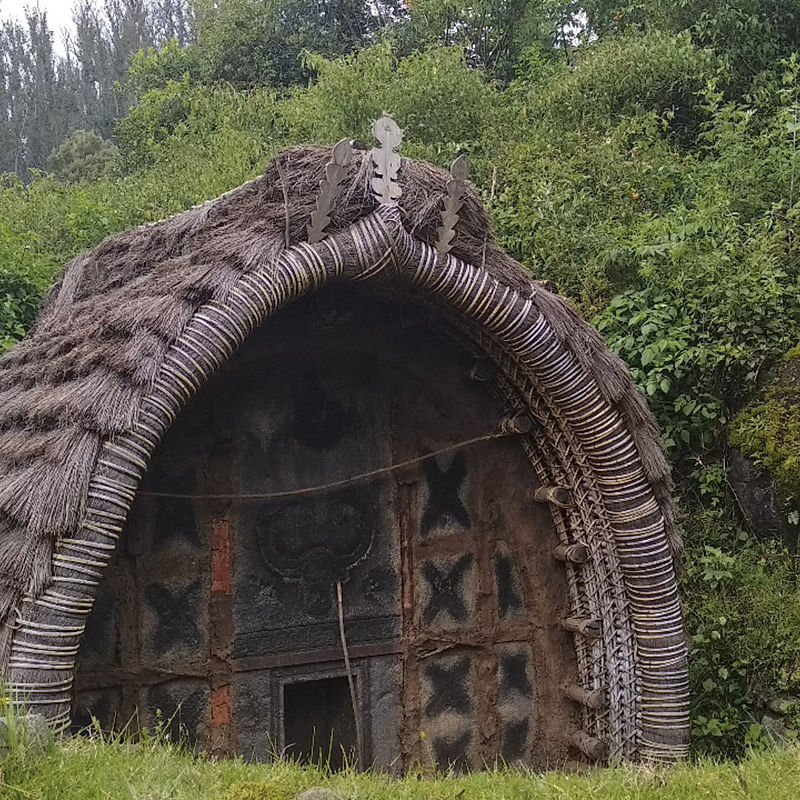 Iron,Hut,Arch,Grass,Tree,Architecture,Metal,House,Plant,Historic site