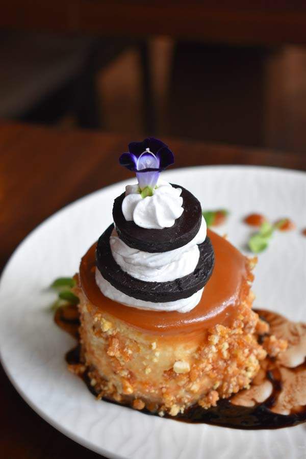 Dish,Food,Cuisine,Dessert,Ingredient,Whipped cream,Sweetness,Baked goods,Cream,Torte