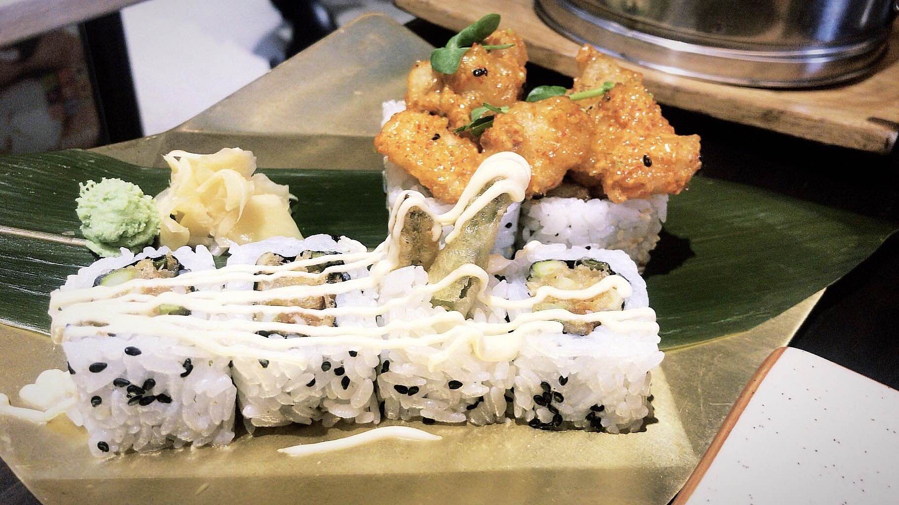 Dish,Cuisine,Food,Ingredient,Comfort food,Rice ball,California roll,Sushi,Side dish,Japanese cuisine