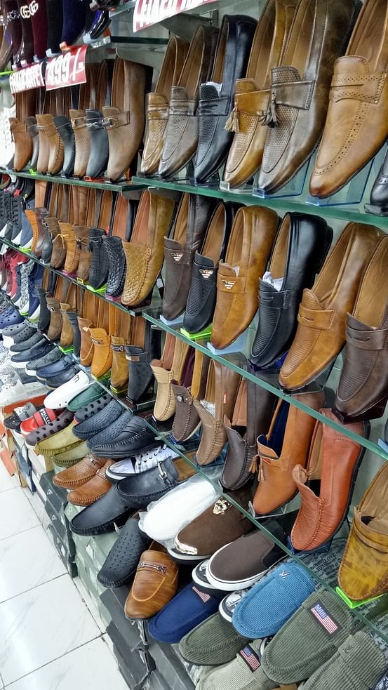 Footwear,Shoe store,Shoe,Boot,Durango boot,Inventory