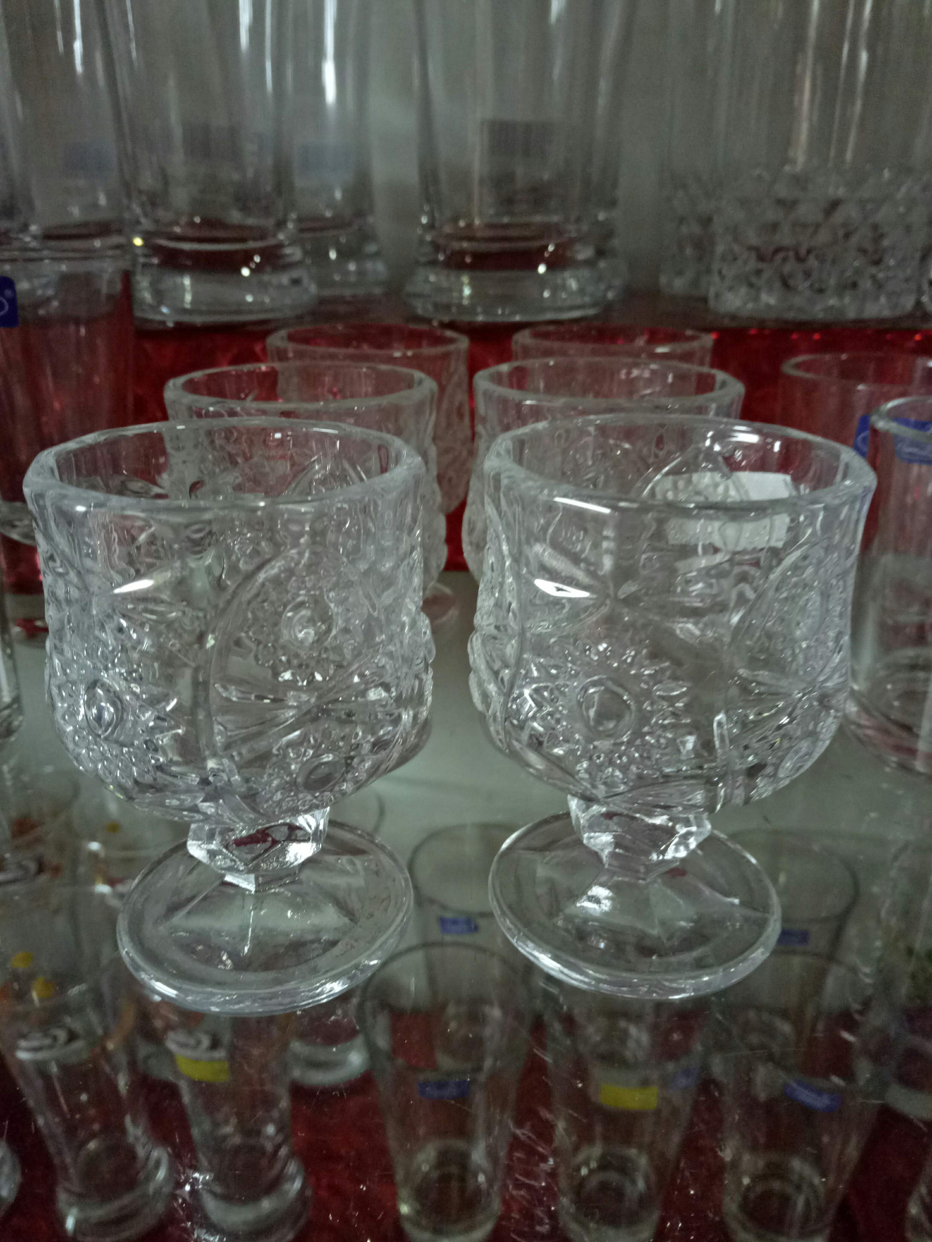 Glass,Drinkware,Stemware,Transparent material,Wine glass,Barware,Highball glass,Tableware,Crystal,Tumbler