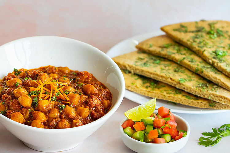 Dish,Food,Cuisine,Ingredient,Legume,Chickpea,Vegetarian food,Produce,Staple food,Chana masala