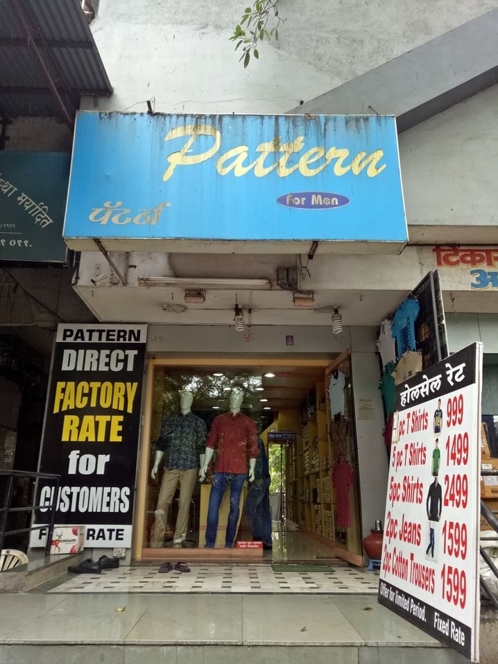 Building,Facade,Advertising