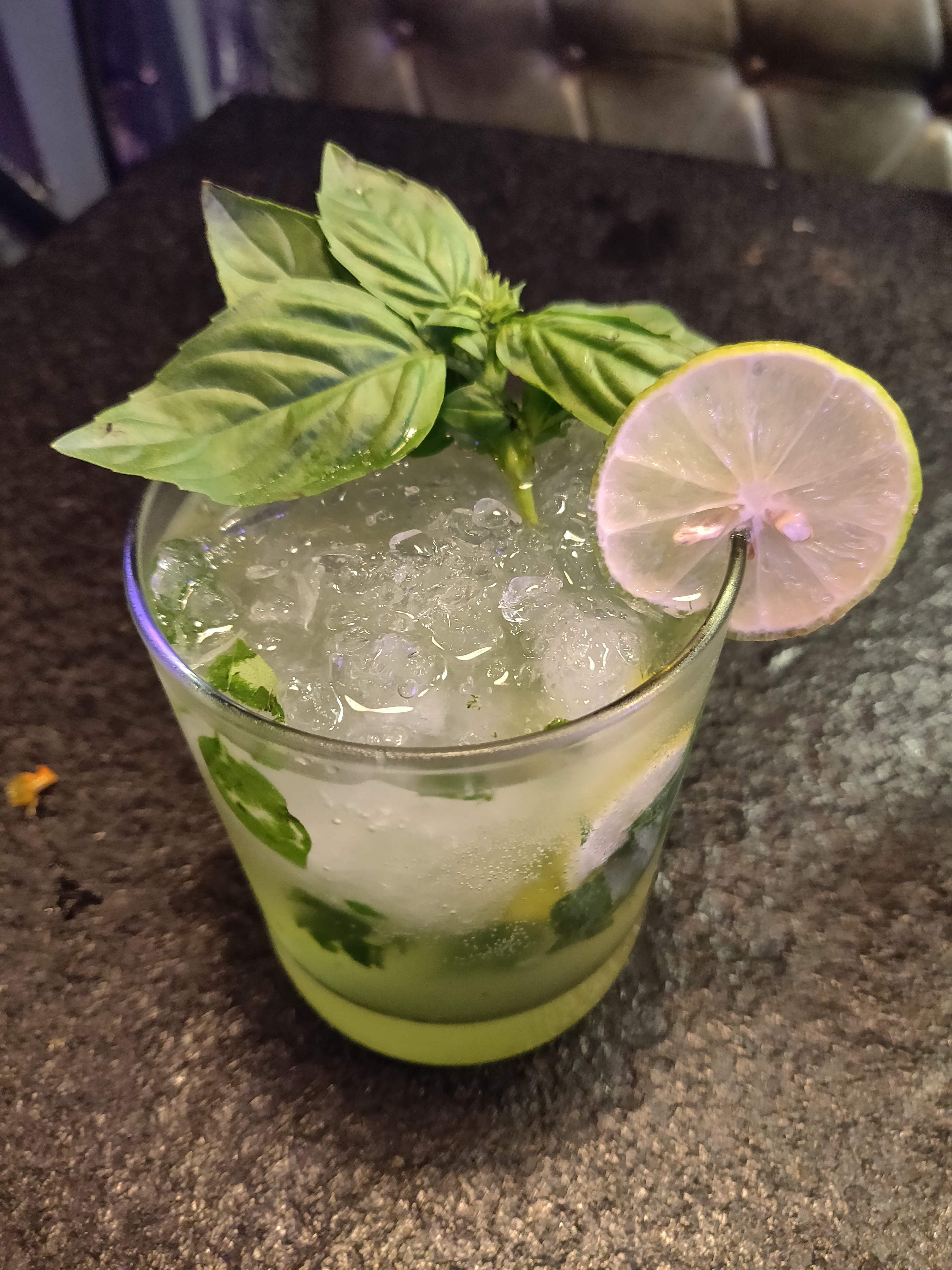 Mojito,Drink,Gimlet,Mint julep,Caipirinha,Limeade,Limonana,Lemonade,Food,Alcoholic beverage