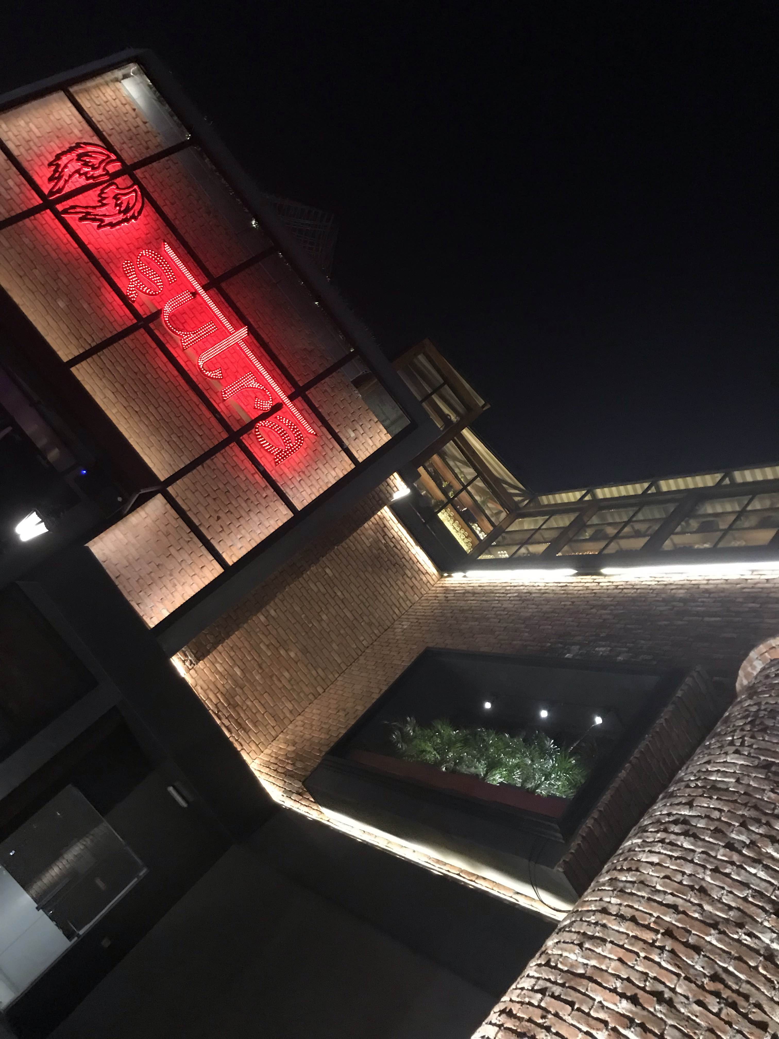 img-gallery-featured