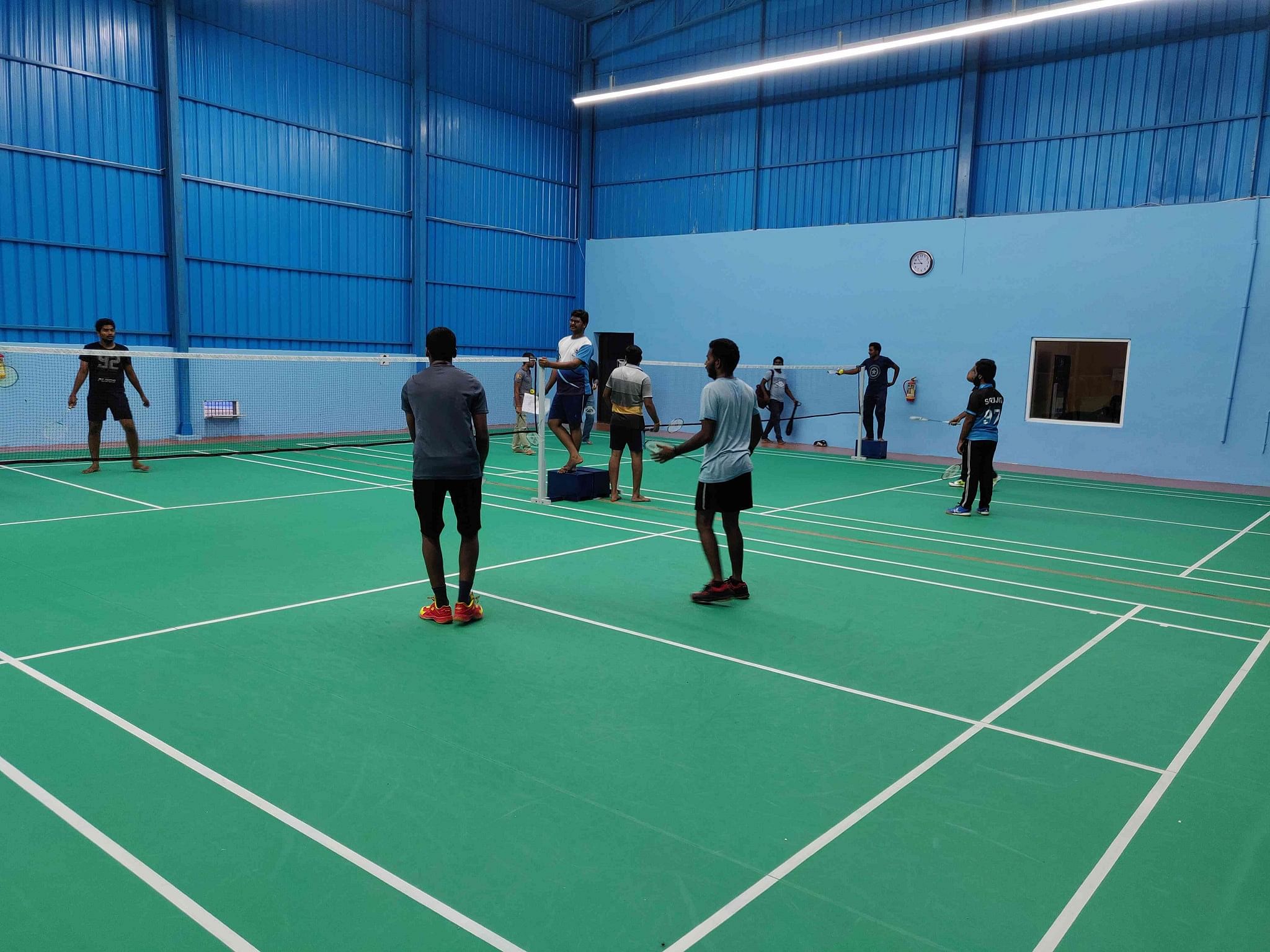 Sports,Team sport,Ball game,Sport venue,Sports training,Player,Leisure centre,Sports equipment,Recreation,Competition event