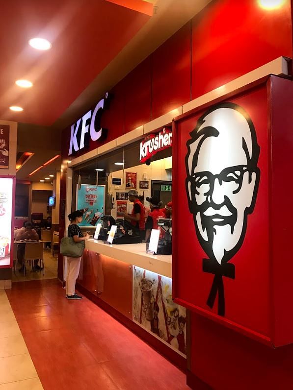 Fast food restaurant,Building,Interior design,Restaurant,Art