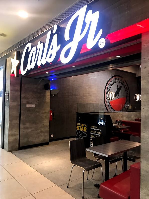 Building,Fast food restaurant,Restaurant,Interior design,Diner
