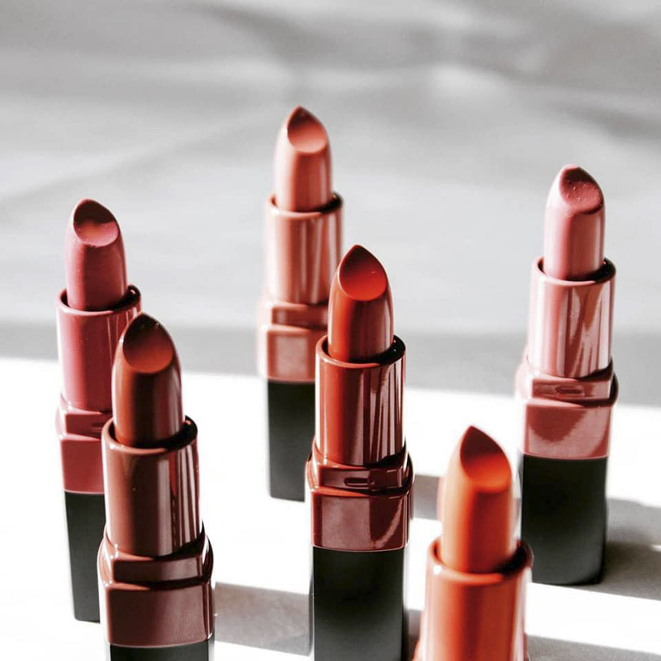 Red,Lipstick,Product,Pink,Cosmetics,Brown,Orange,Lip,Material property,Ammunition