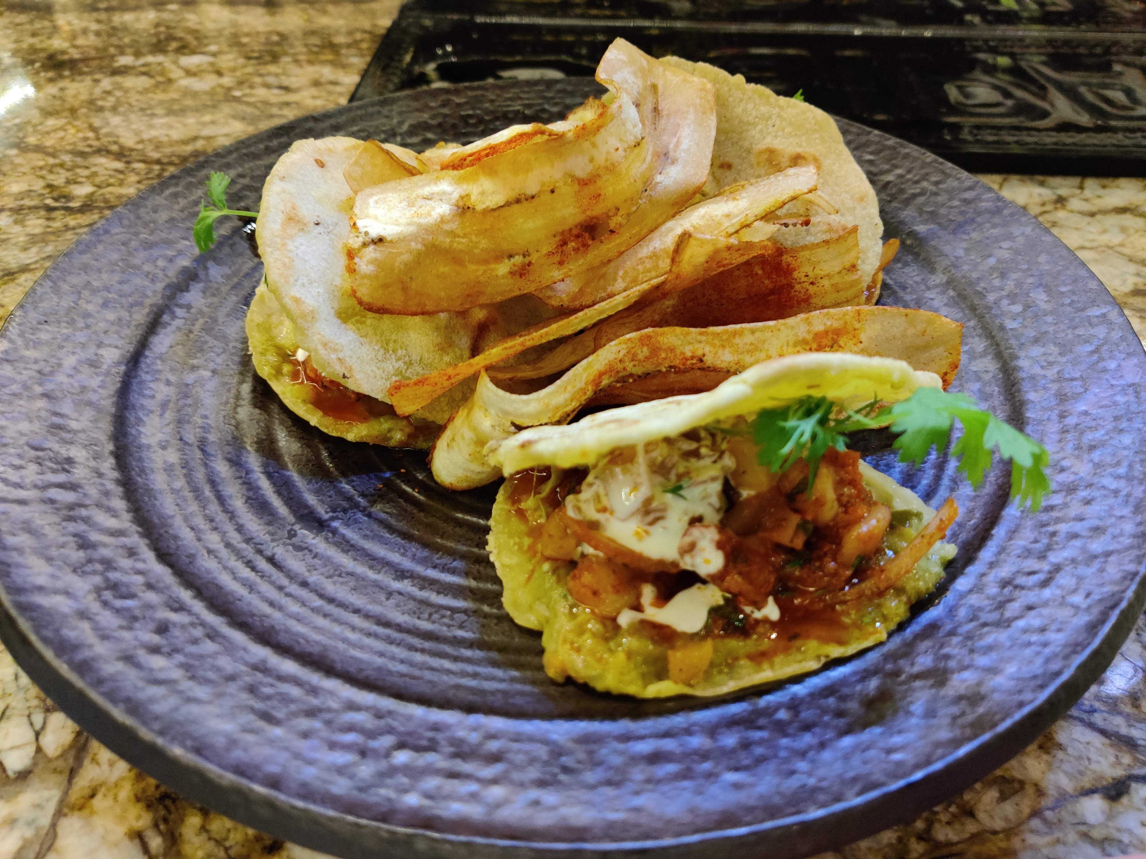 Dish,Food,Cuisine,Ingredient,Gordita,Produce,Staple food,Taco,Mexican food,Meat