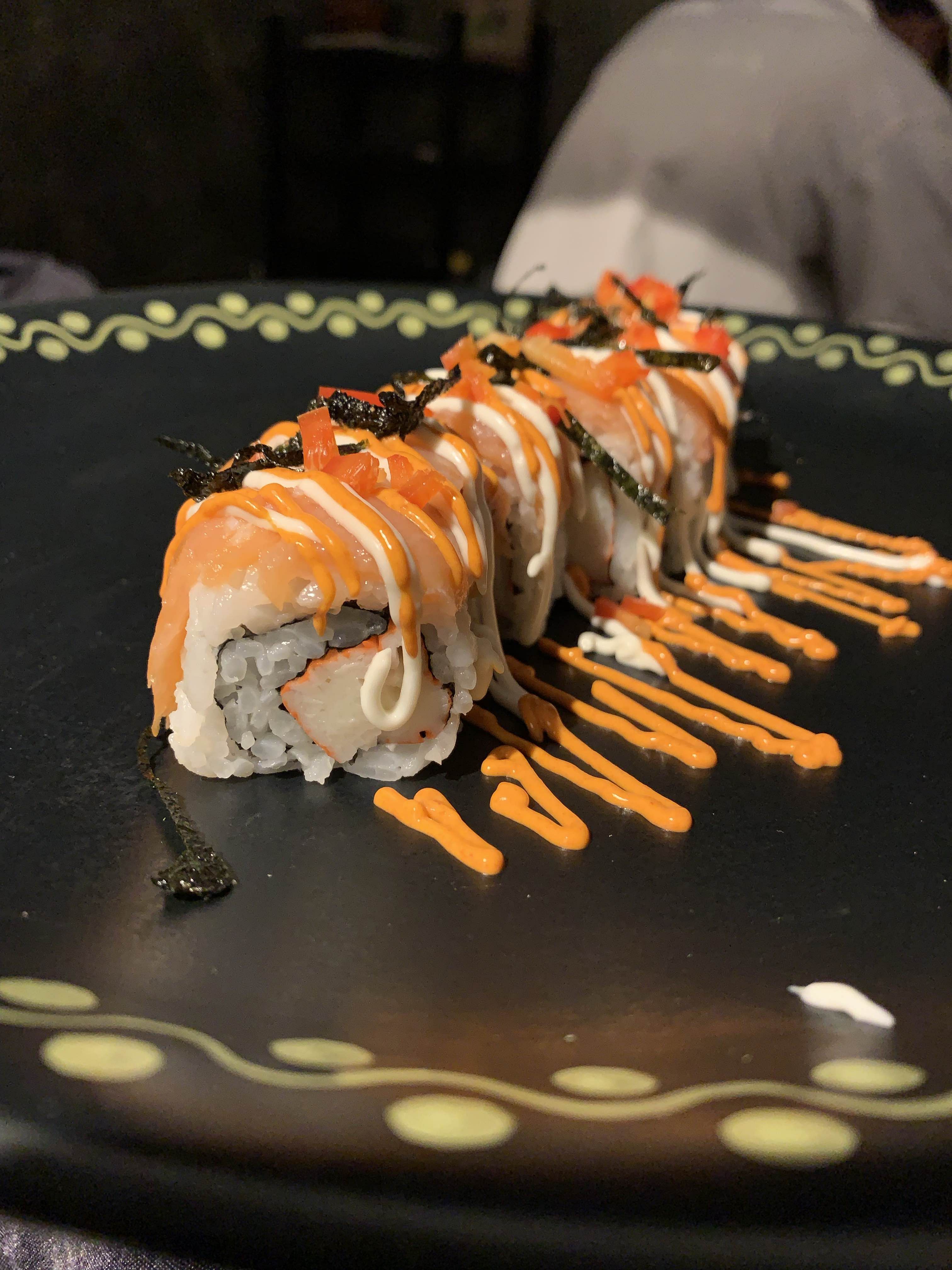 Dish,Cuisine,Food,Sushi,Ingredient,California roll,À la carte food,Japanese cuisine,Comfort food,Recipe