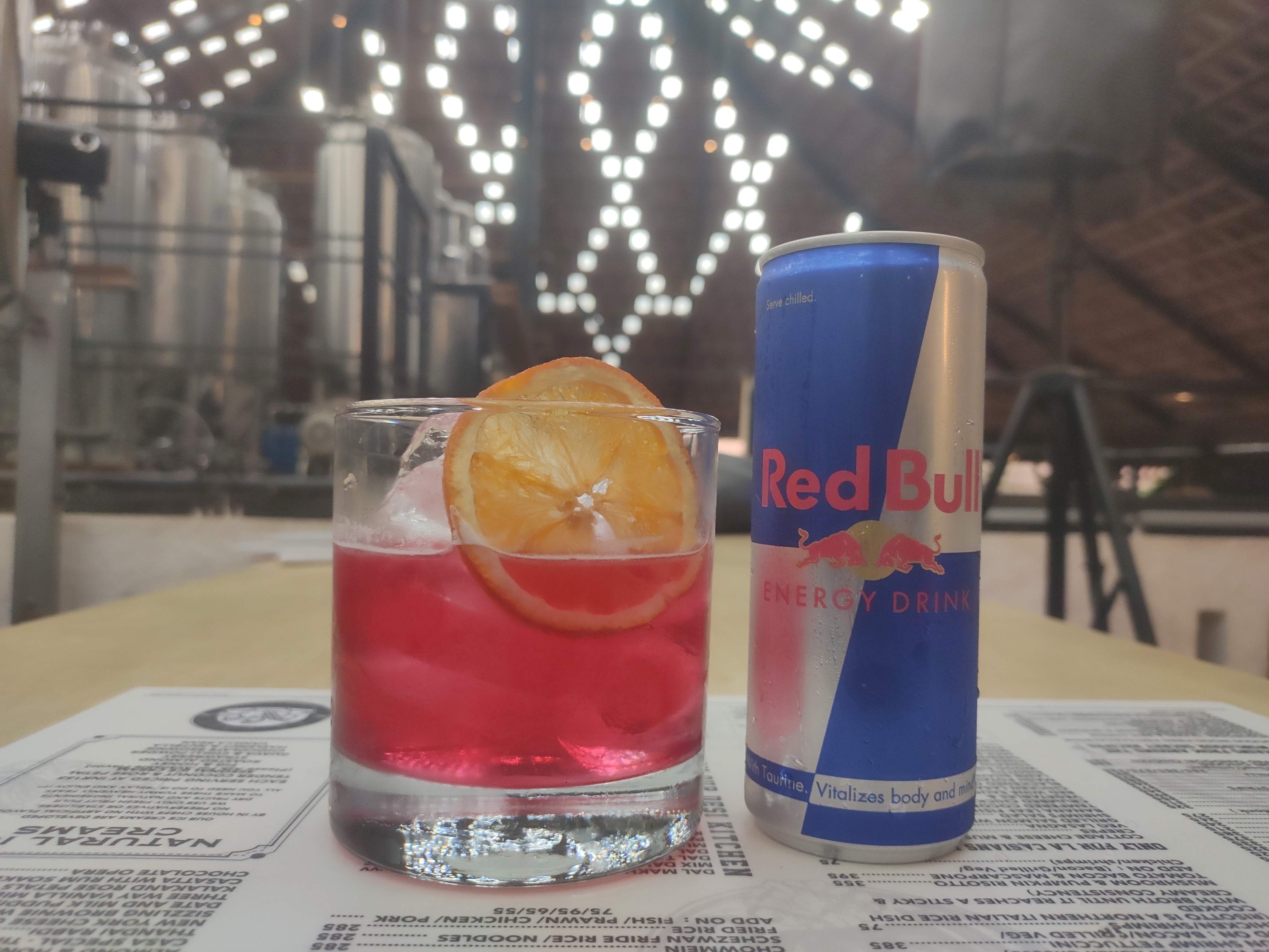 Drink,Distilled beverage,Alcoholic beverage,Non-alcoholic beverage,Tinto de verano,Liqueur,Highball glass,Italian soda,Woo woo,Apéritif