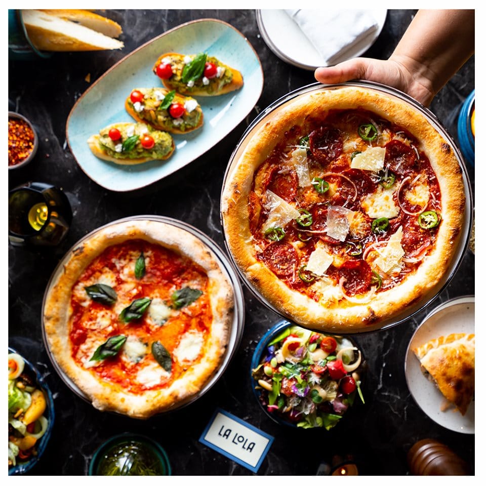 Dish,Food,Cuisine,Ingredient,Pizza,Comfort food,Meal,Produce,Recipe,Italian food