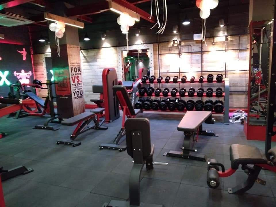 Gym,Sport venue,Physical fitness,Room,Bench,Exercise equipment,Weightlifting machine,Building,Exercise,Leisure centre