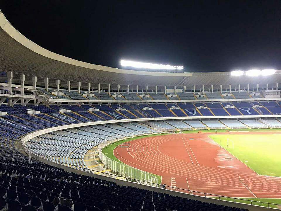 Sport venue,Stadium,Arena,Race track,Soccer-specific stadium,Atmosphere,Architecture,Night,Sports,Competition event