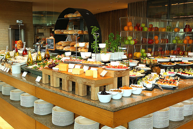 Meal,Brunch,Pâtisserie,Buffet,Food,Cuisine,Finger food,appetizer,Delicatessen,À la carte food