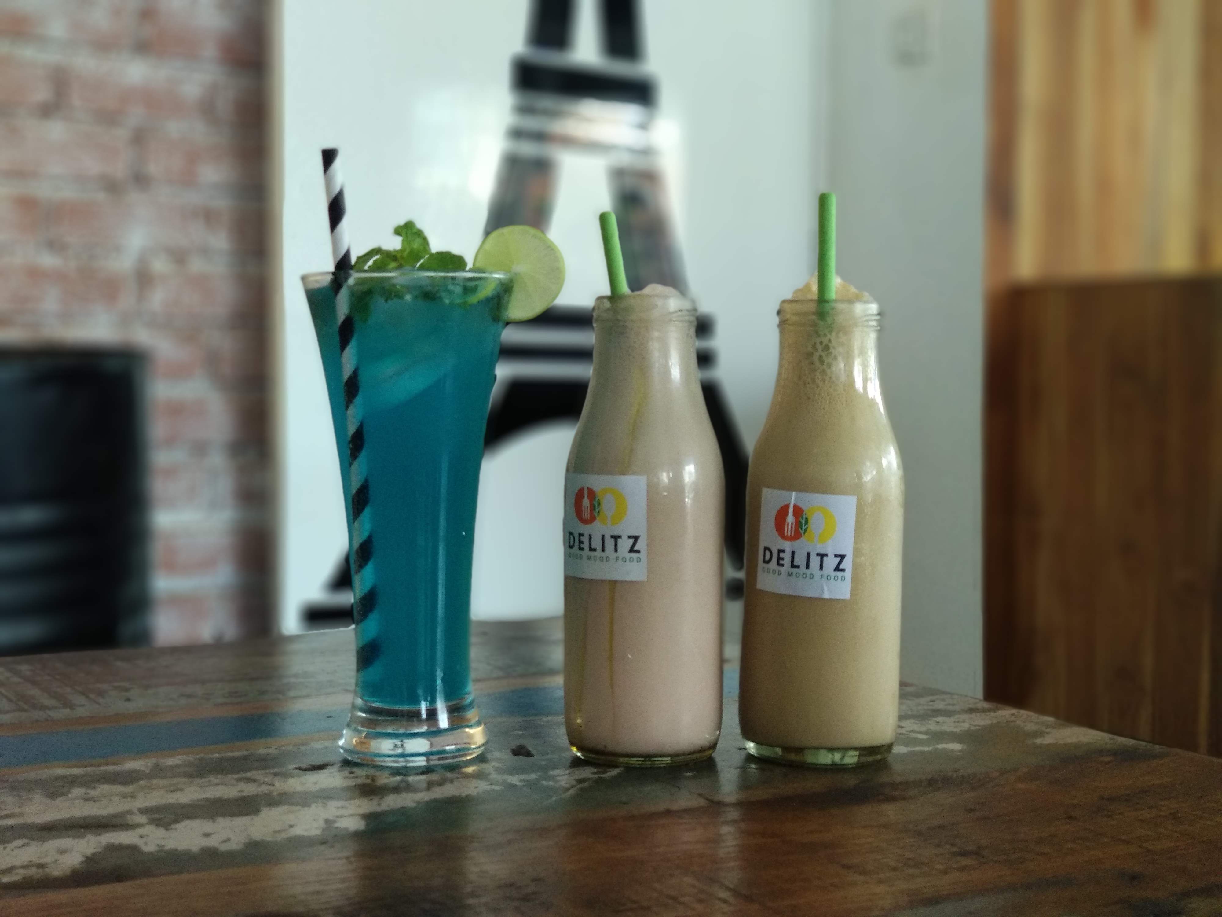 Drink,Bottle,Non-alcoholic beverage,Smoothie,Juice,Health shake,Glass bottle,Plastic bottle