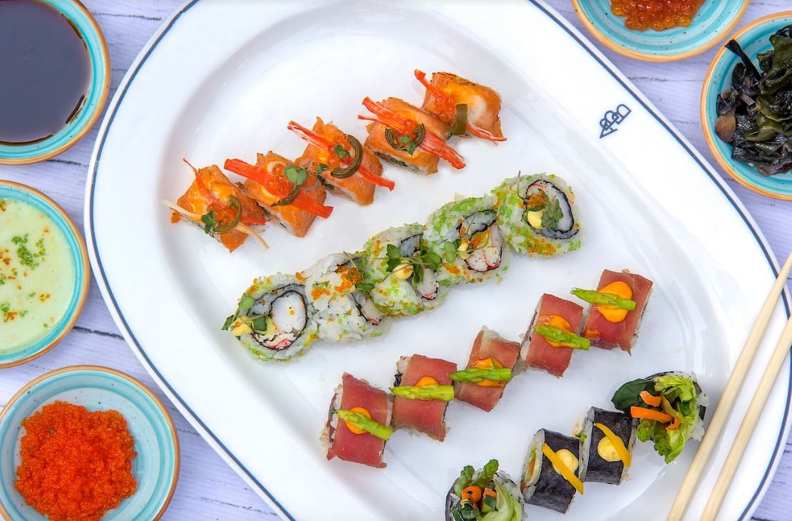 Dish,Food,Cuisine,Gimbap,Ingredient,Sushi,Recipe,Finger food,Vegetarian food,California roll