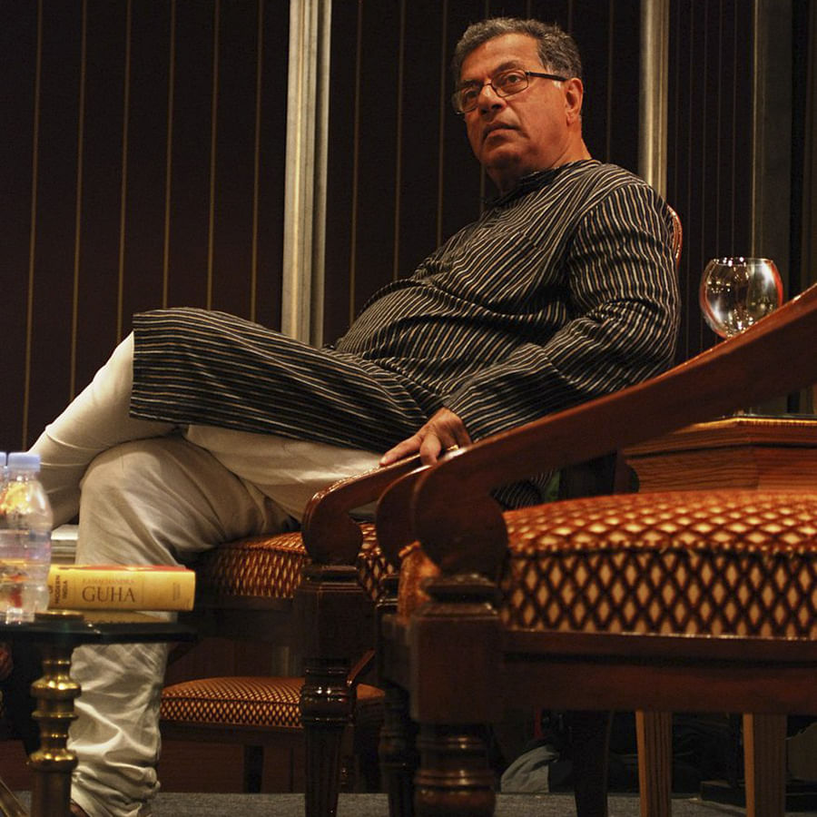 Sitting,Gentleman,heater