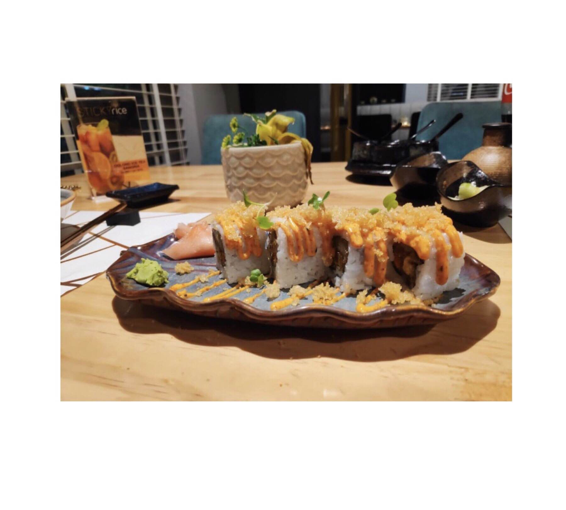 Dish,Cuisine,Food,Sushi,Sashimi,Ingredient,Meal,Brunch,À la carte food,Comfort food