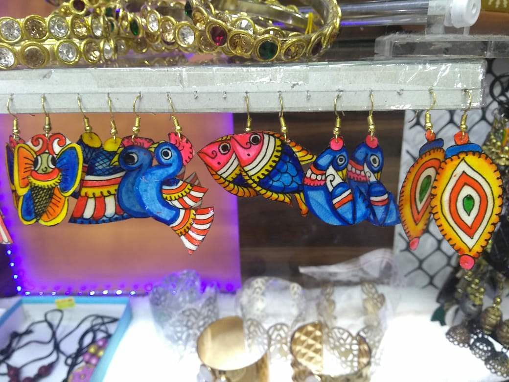 Souvenir,Shrine,Fashion accessory