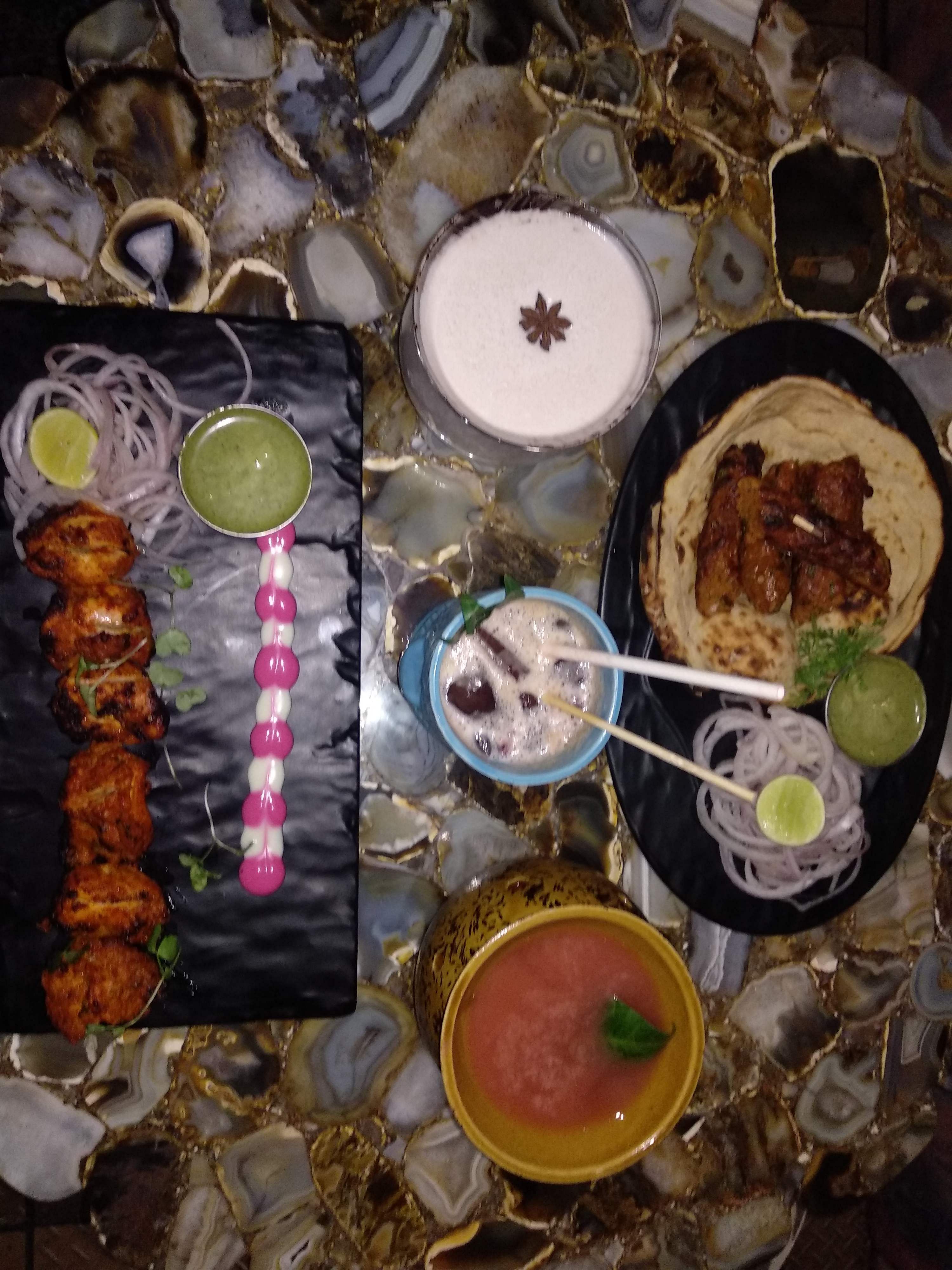 Meal,Dish,Food,Cuisine,Brunch,Breakfast,Comfort food,Tableware