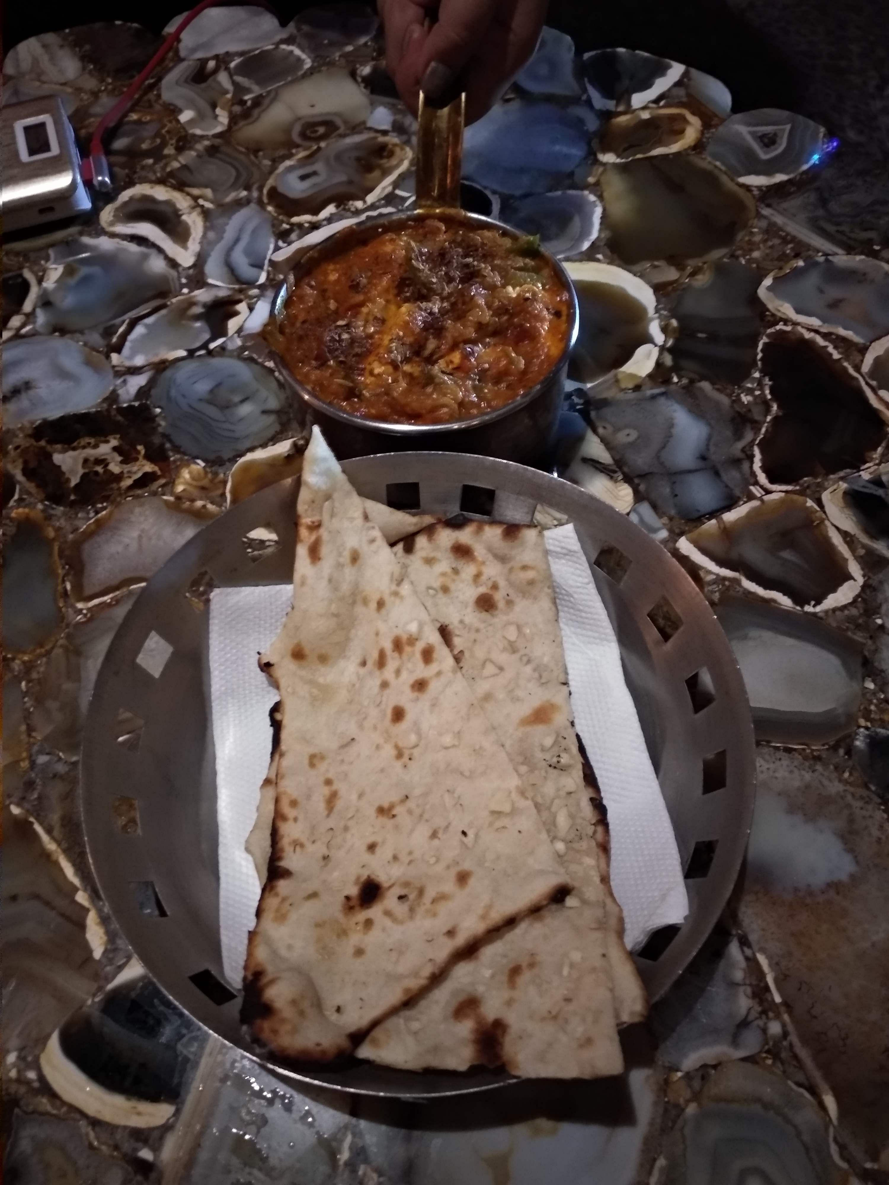Food,Cuisine,Dish,Naan,Chapati,Ingredient,Flatbread,Indian cuisine,Roti,Recipe