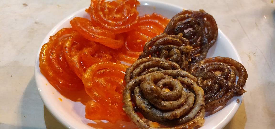 Food,Dish,Cuisine,Ingredient,Produce,Jalebi,Vegetarian food,Fried food,Dessert