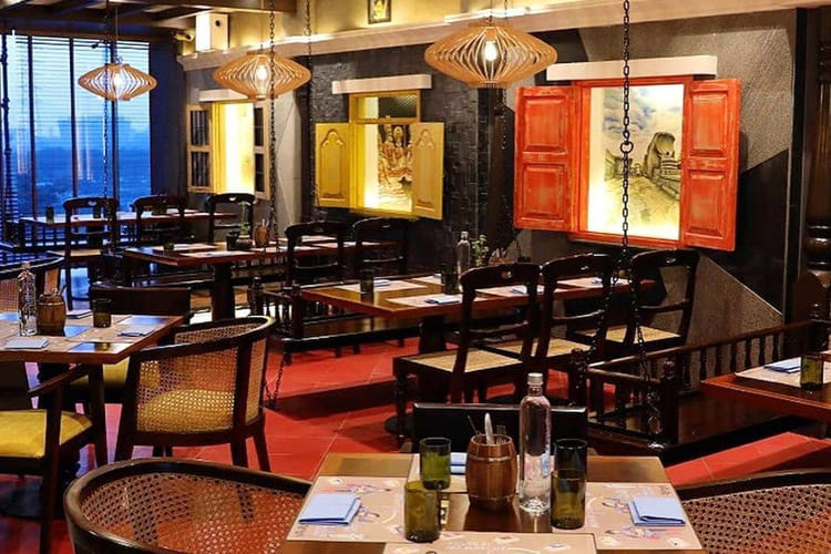 Restaurant,Room,Building,Interior design,Table,Furniture,Café,Dining room,Coffeehouse,Kitchen & dining room table