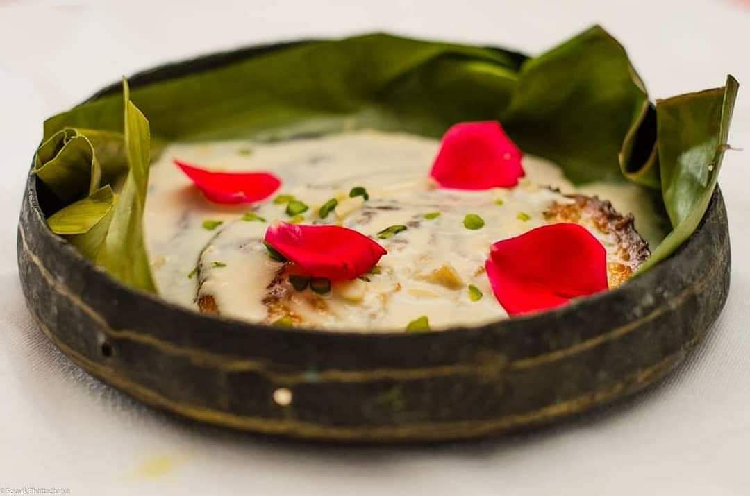 Food,Dish,Cuisine,Ingredient,Garnish,Dessert,Produce,Recipe