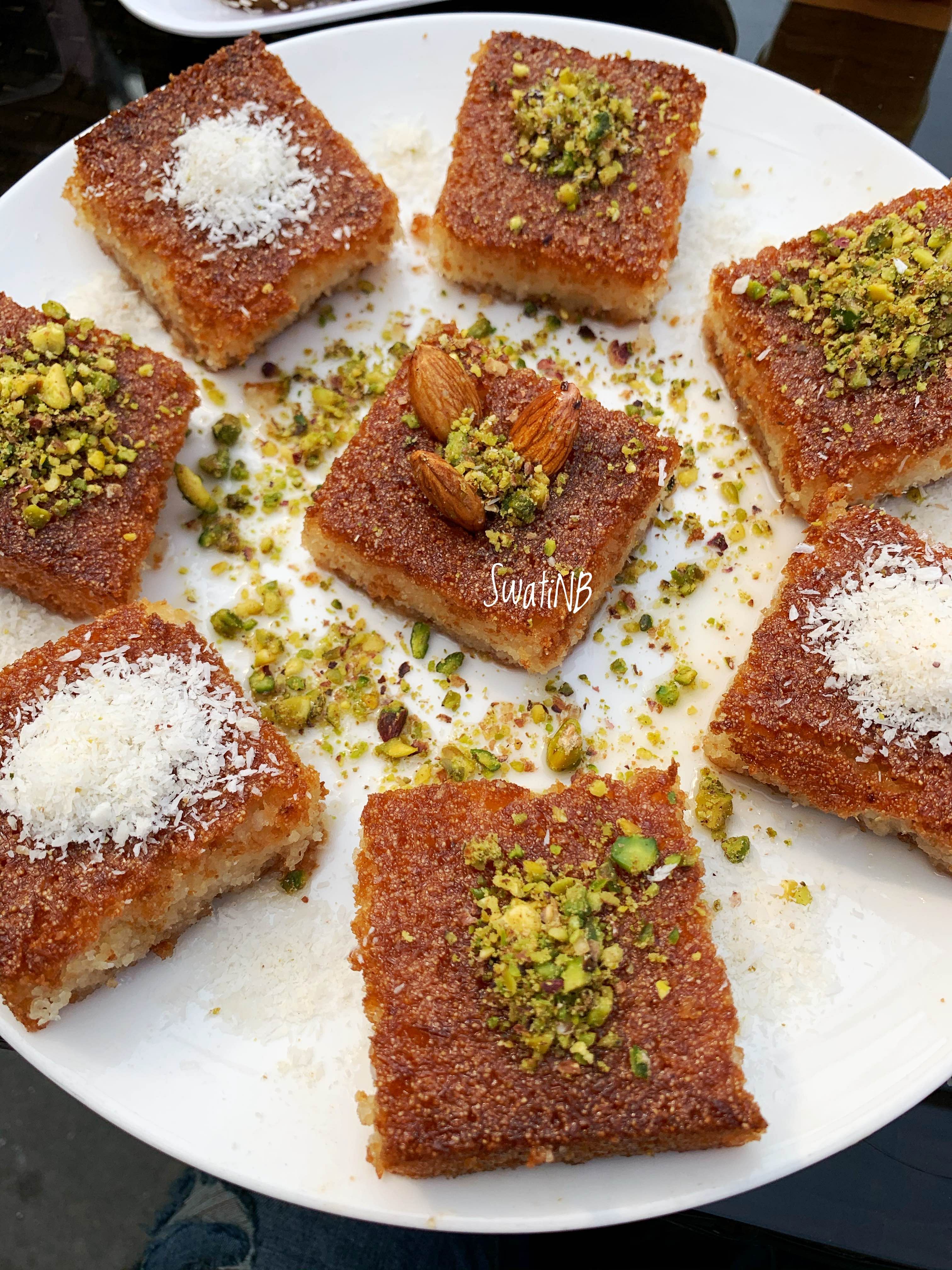 Dish,Food,Cuisine,Ingredient,Dessert,Basbousa,Baked goods,Produce,Staple food,Kanafeh