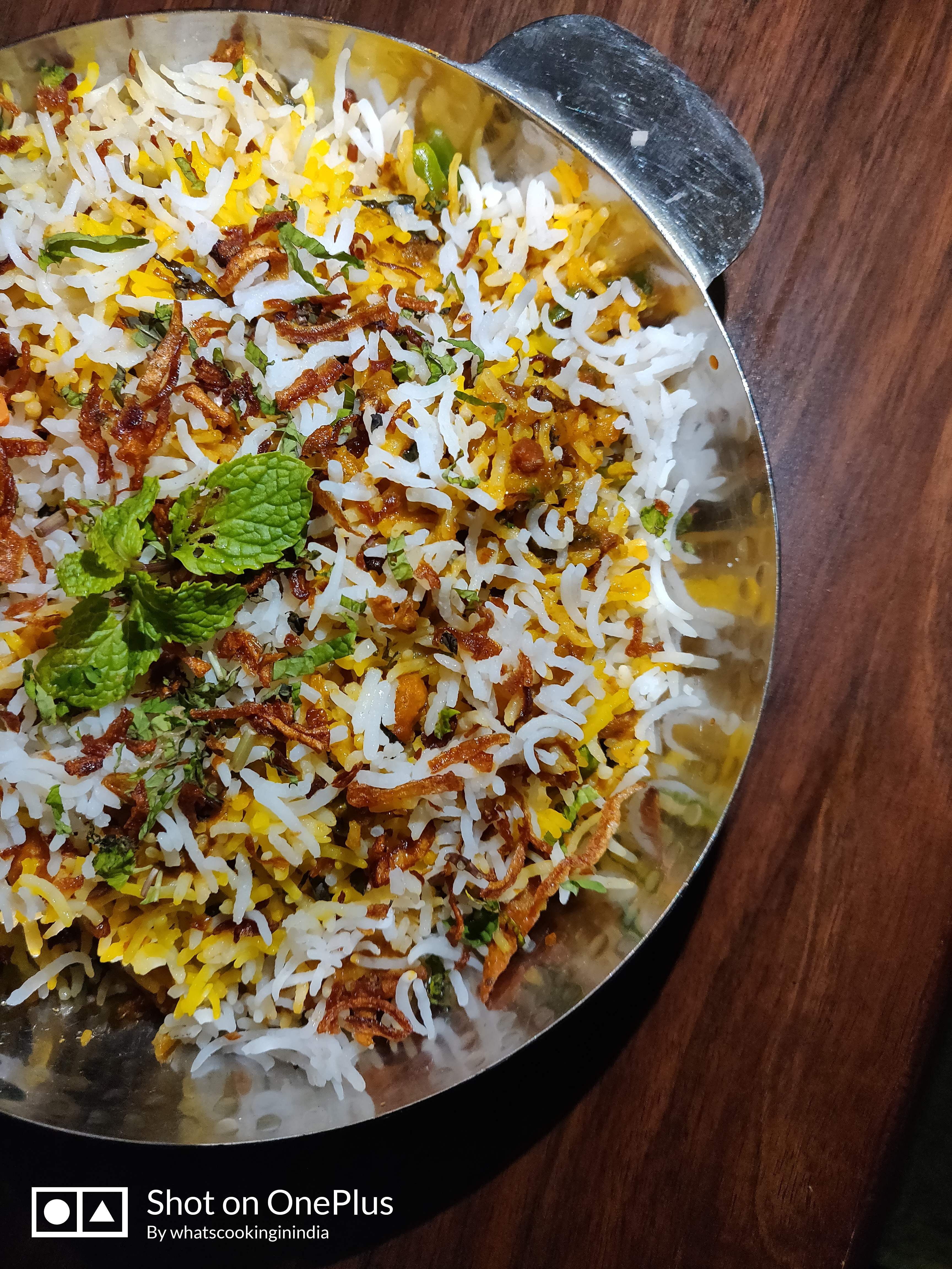 Dish,Food,Cuisine,Ingredient,Biryani,Hyderabadi biriyani,Recipe,Produce,Indian cuisine,Basmati