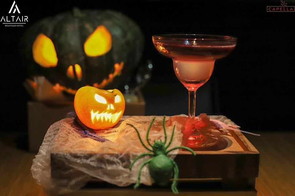 Still life photography,Drink,Orange,Garnish,Still life,Food,Photography,Fruit,Cocktail garnish,Liqueur