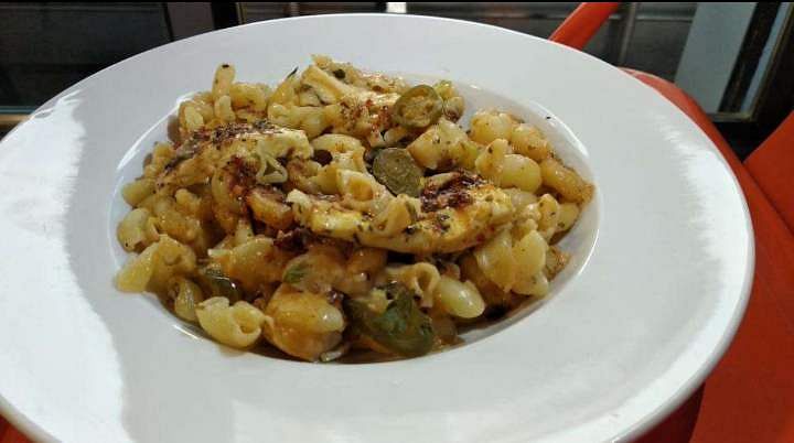 Dish,Cuisine,Food,Ingredient,Produce,Cavatappi,Macaroni,Vegetarian food,Staple food,Pasta