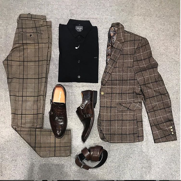 Clothing,Plaid,Fashion,Outerwear,Jacket,Footwear,Brown,Design,Tartan,Pattern