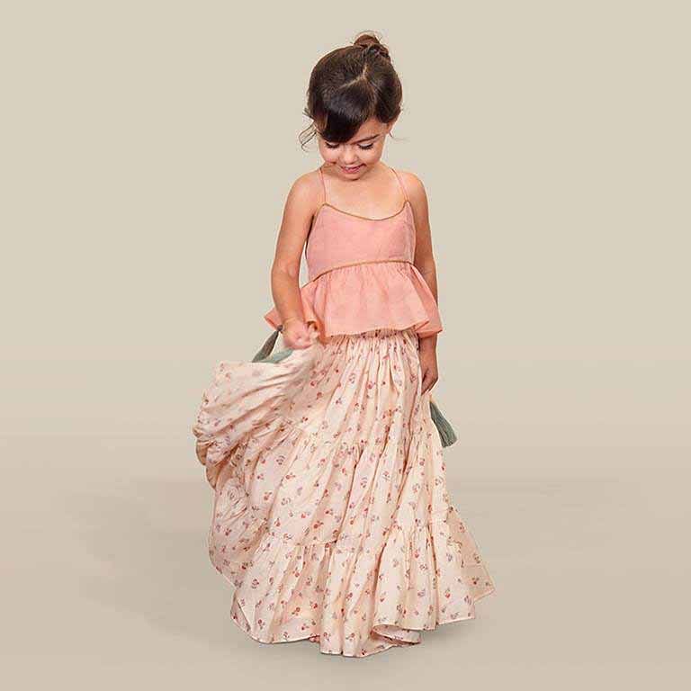 Clothing,Dress,Pink,Shoulder,Peach,Fashion model,Gown,Fashion,Waist,Neck