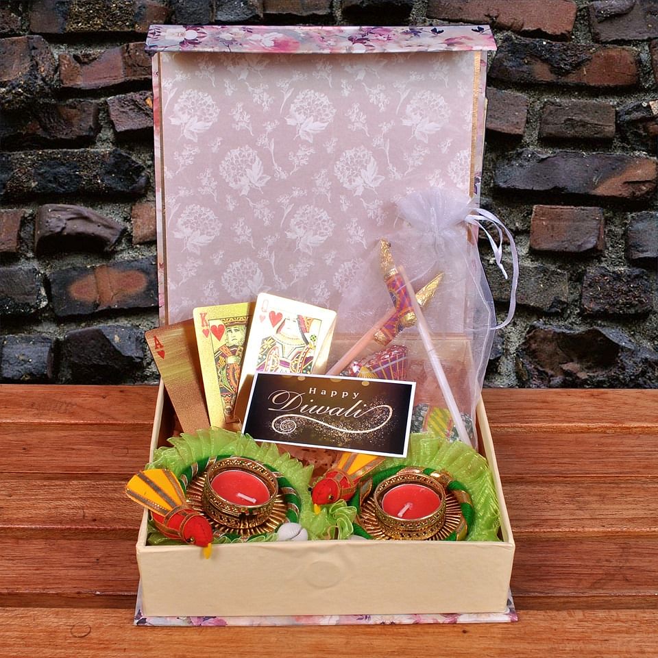 Present,Hamper,Gift basket,Food